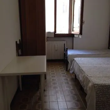 Villa Pusiano 26 Milán Hotel